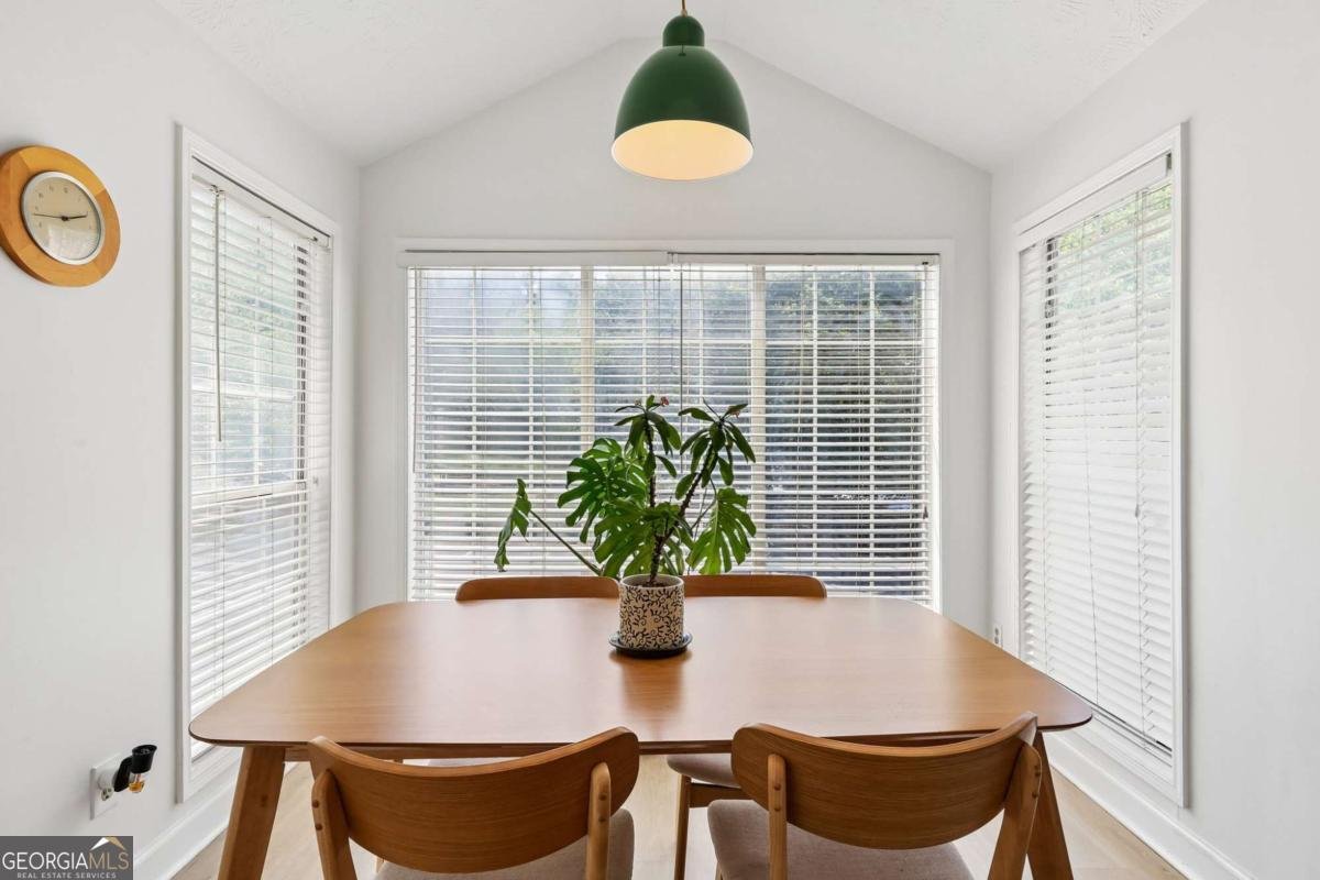 1608 Glenleaf Drive Peachtree Corners - Photo 11
