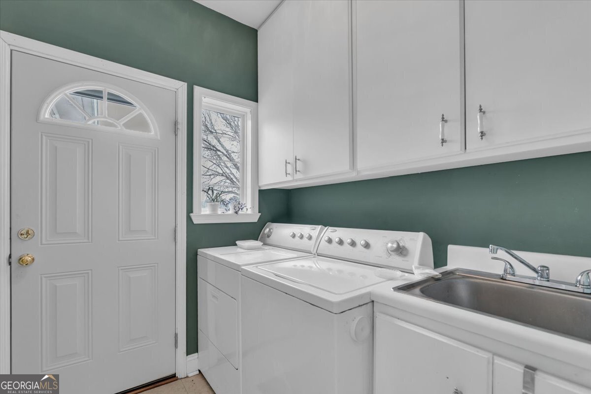 1141 Fieldcrest Lane Madison - Photo 16