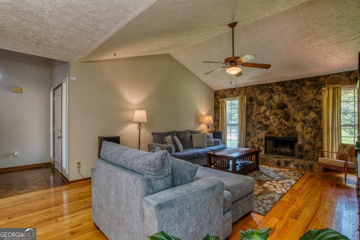 4477 Grier Drive Snellville - Photo 8