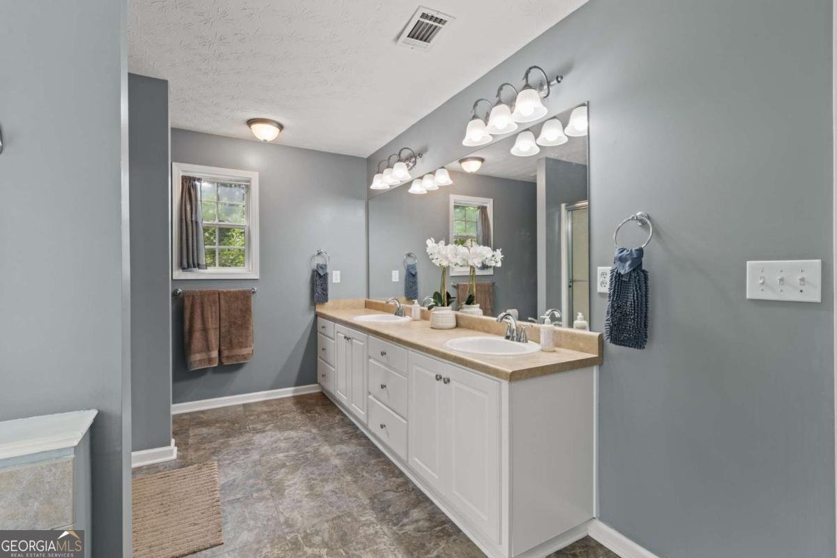 517 Annslee Lane Loganville - Photo 17