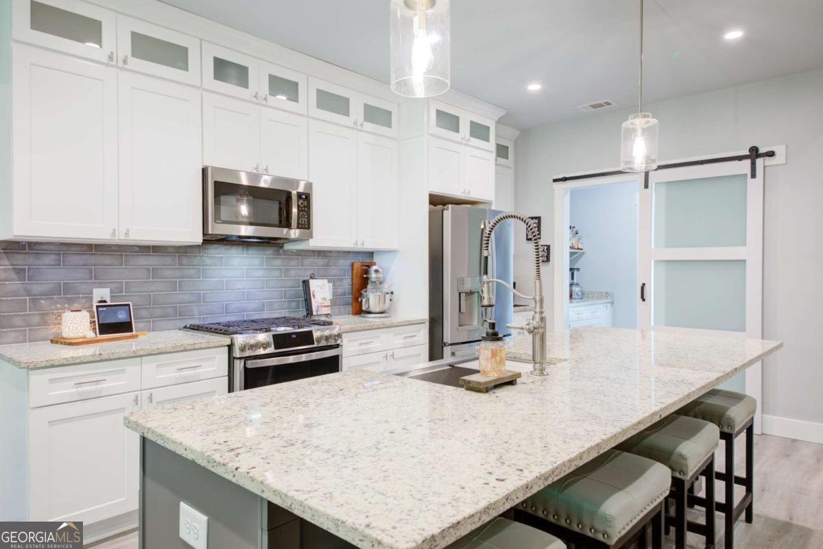 9350 Burnett Drive Cumming - Photo 13