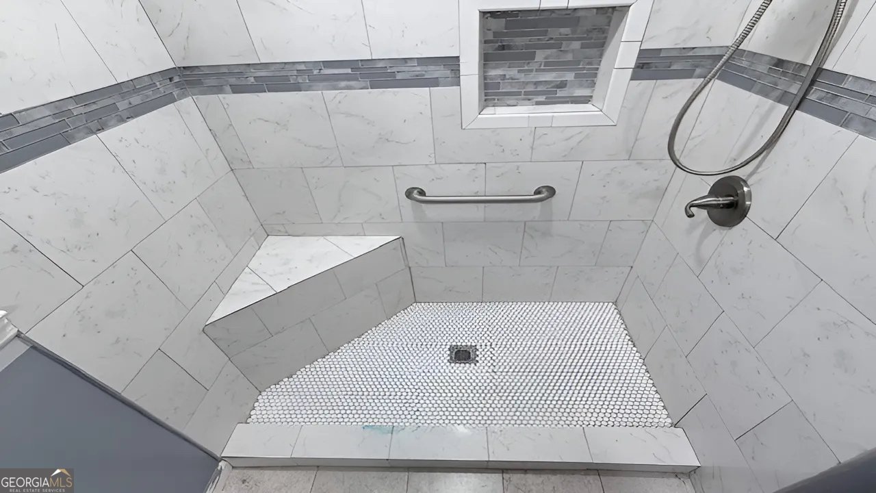 4322 Summerhill Drive Macon - Photo 12