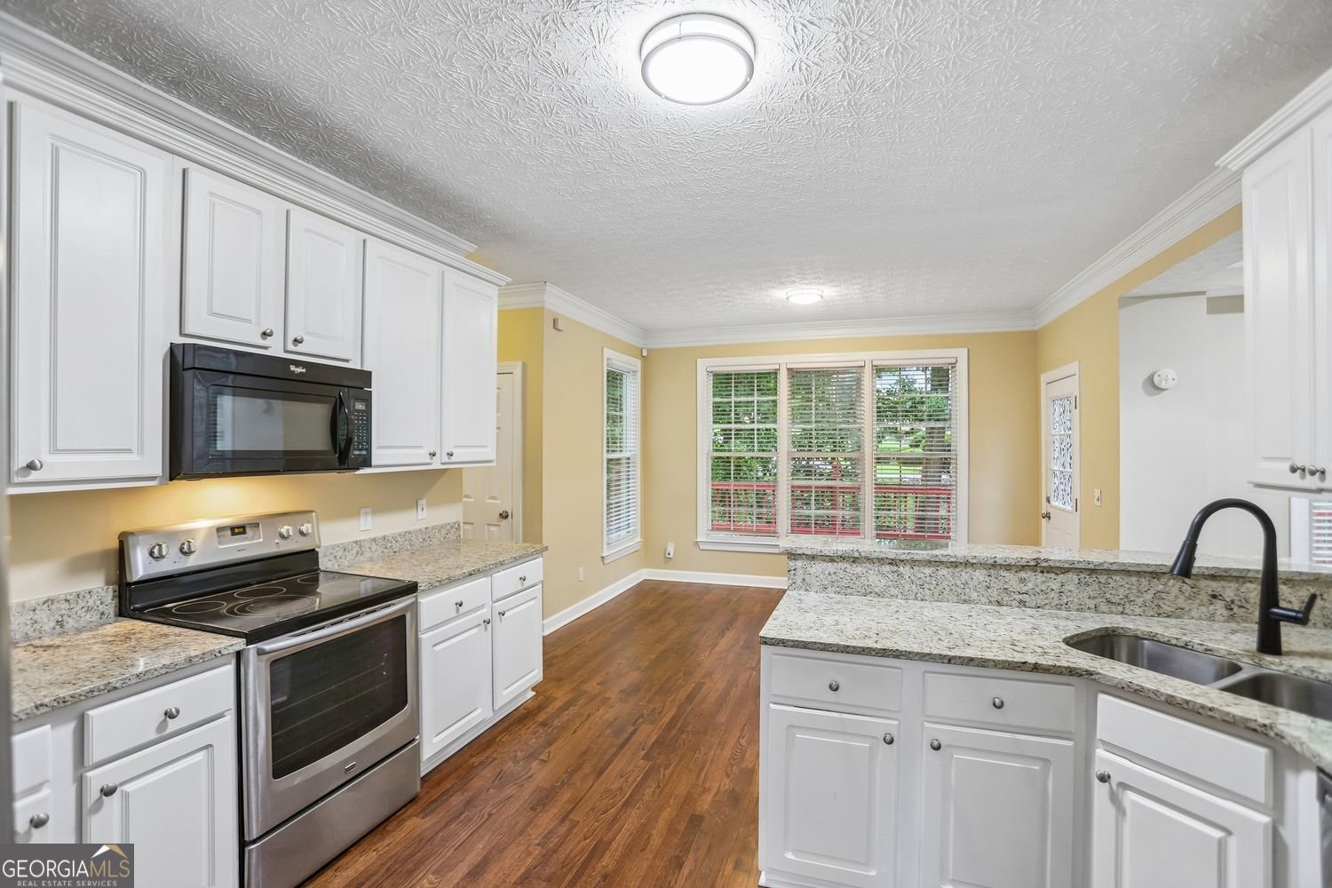 1811 Lake Cove Drive Atlanta - Photo 15