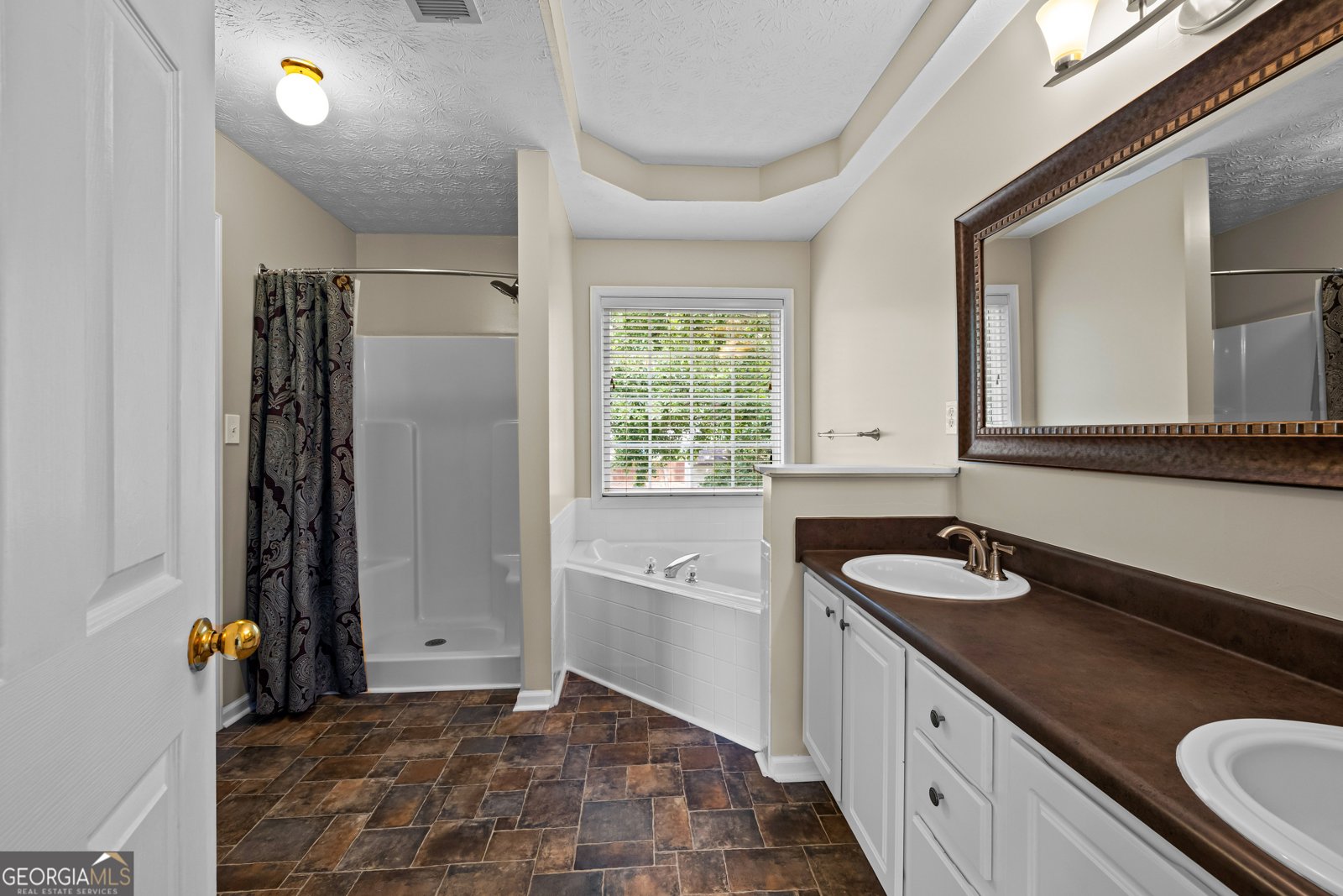 61 Thorne Berry Drive Hampton - Photo 24