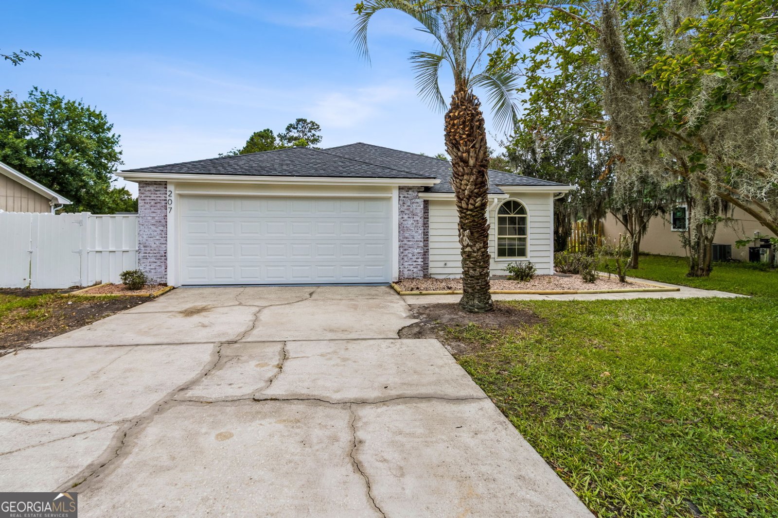 207 Cypress Drive Kingsland - Photo 10