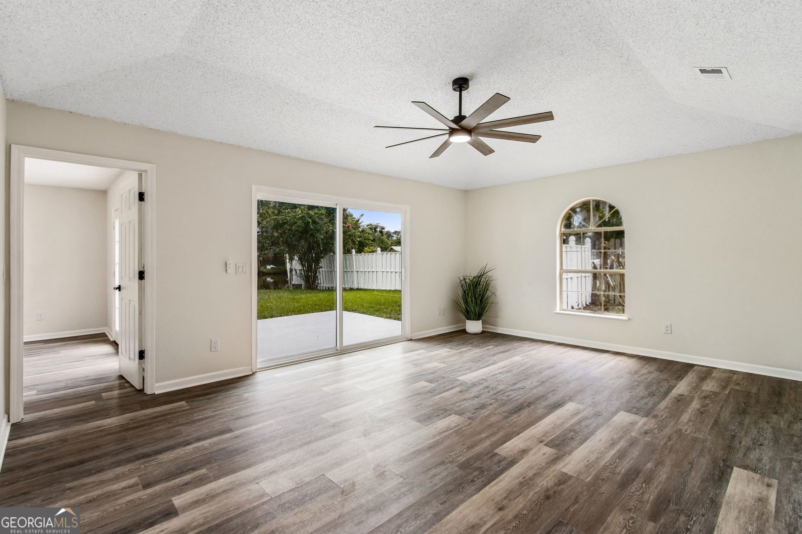 207 Cypress Drive Kingsland - Photo 13
