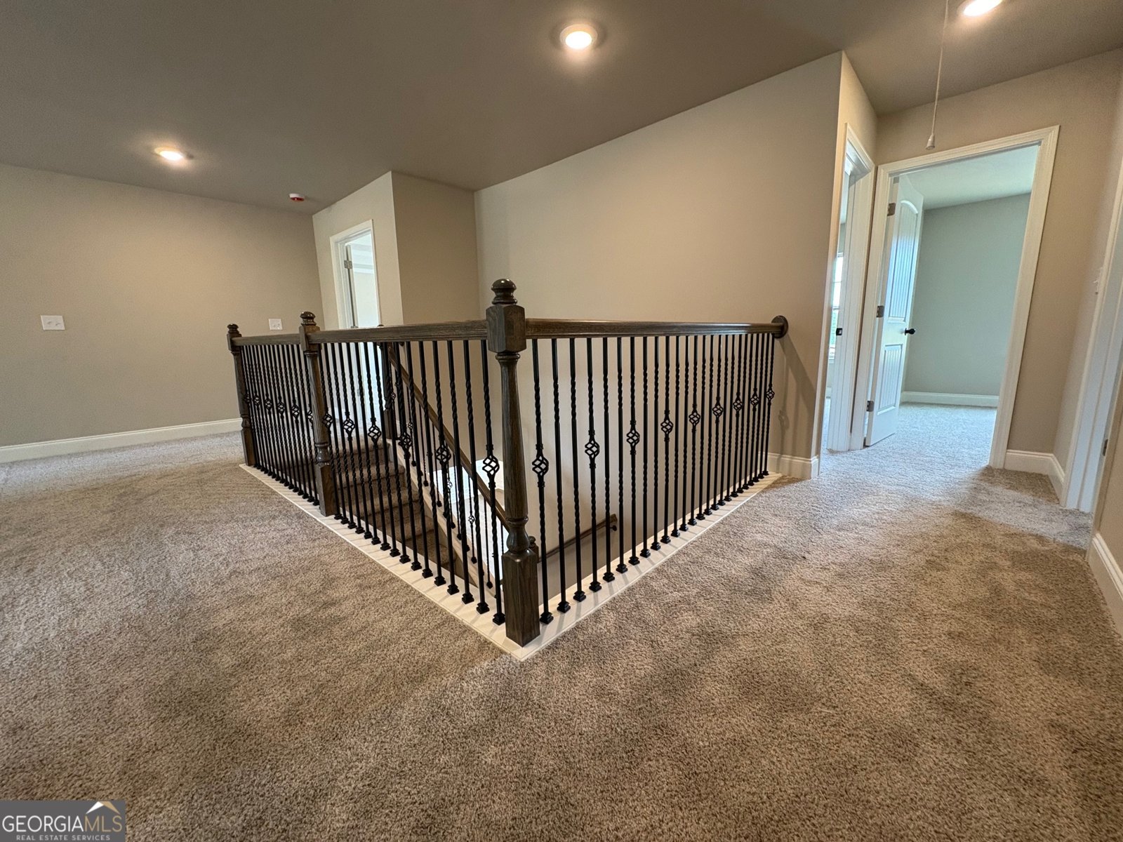 1046 Lakeview Oaks Court Grayson - Photo 22