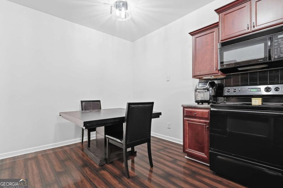 2150 Burns View Lane Lawrenceville - Photo 11