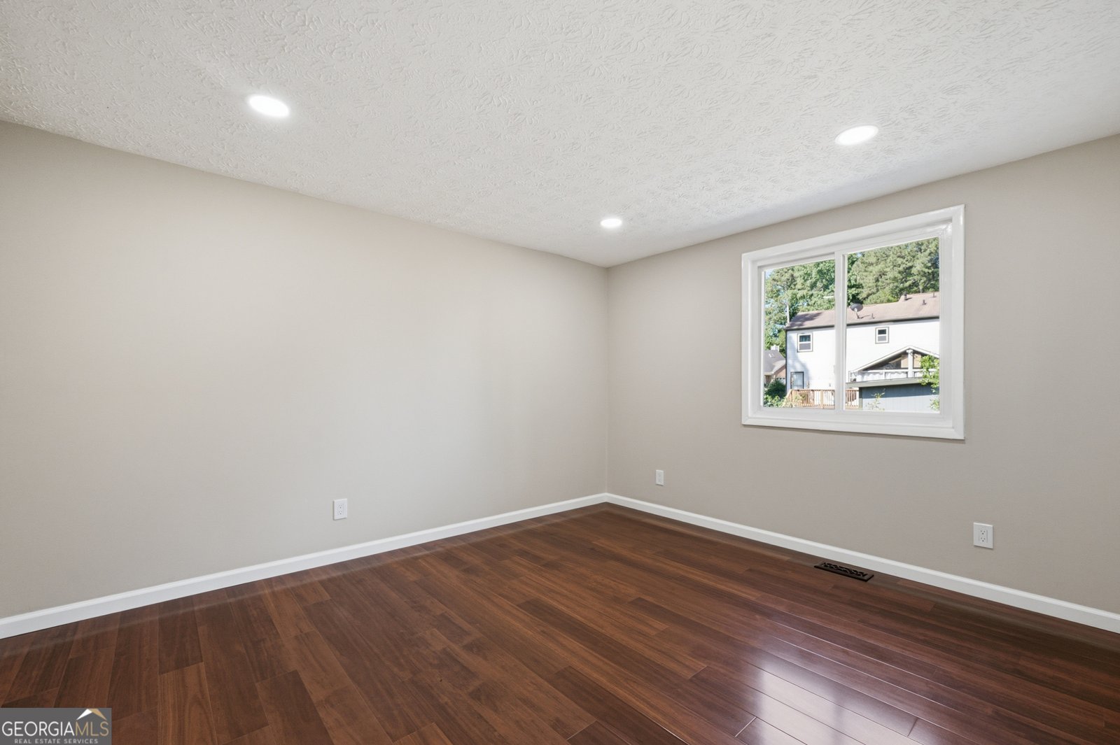 1022 Brockdell Court Norcross - Photo 24