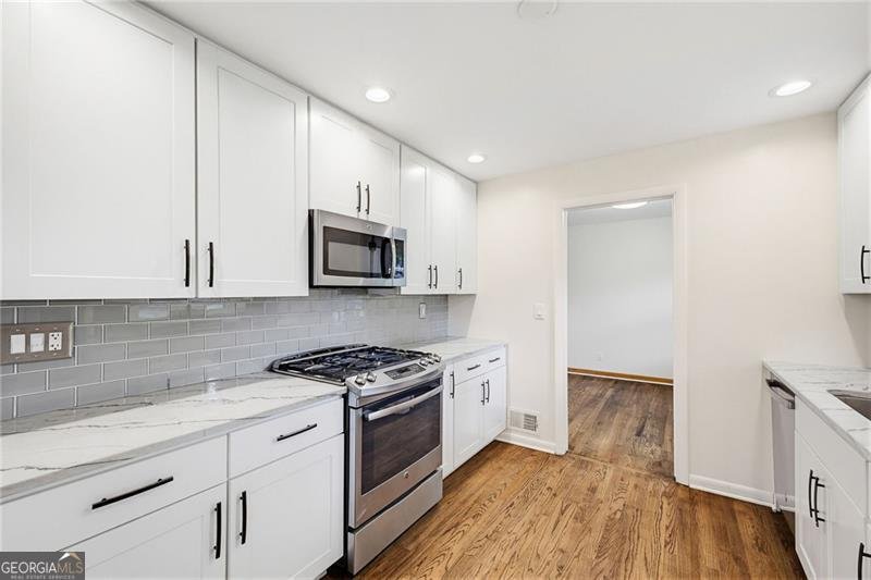 1089 Chatsworth Drive Avondale Est - Photo 11