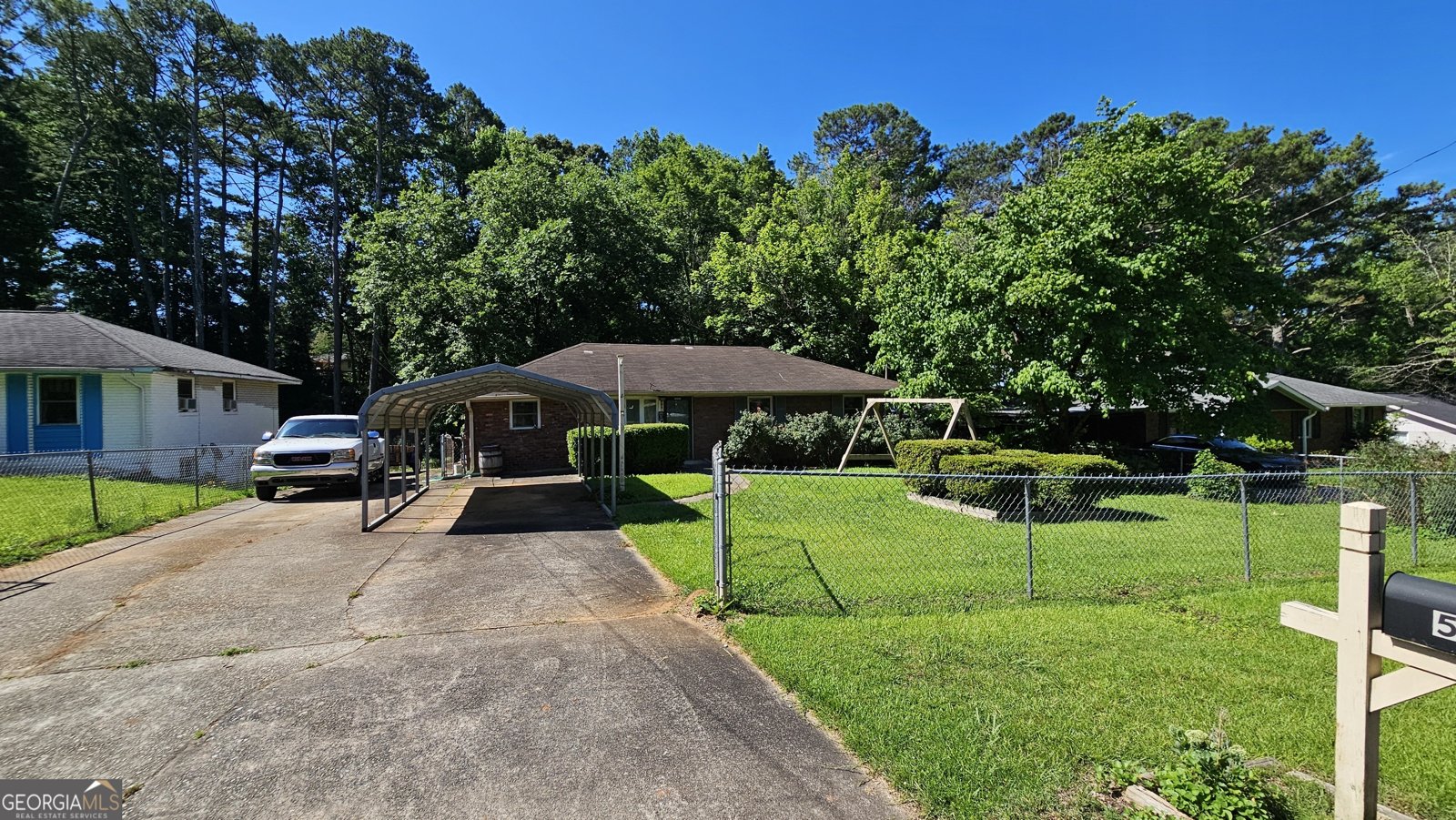 551 Wavelyn Way Riverdale - main photo