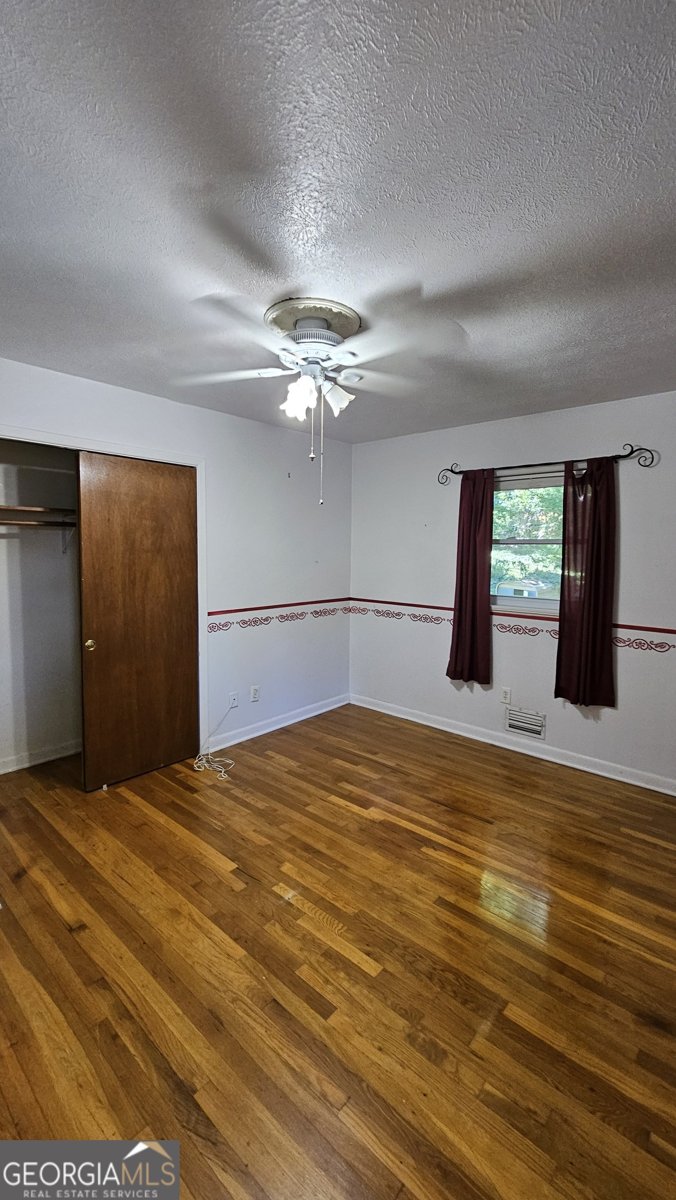 551 Wavelyn Way Riverdale - Photo 16