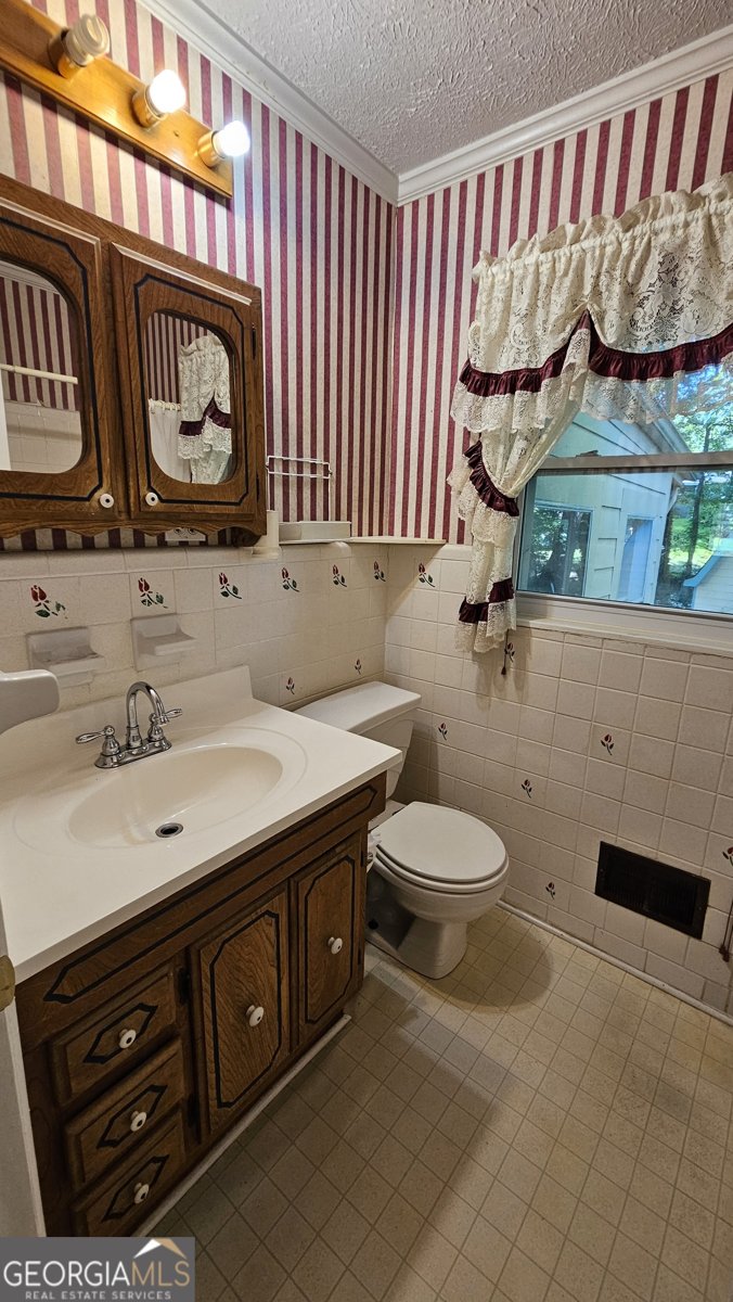 551 Wavelyn Way Riverdale - Photo 18