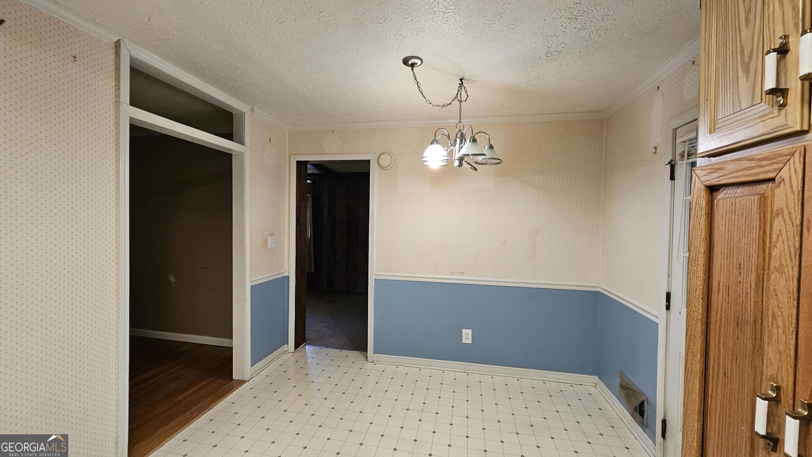 551 Wavelyn Way Riverdale - Photo 8