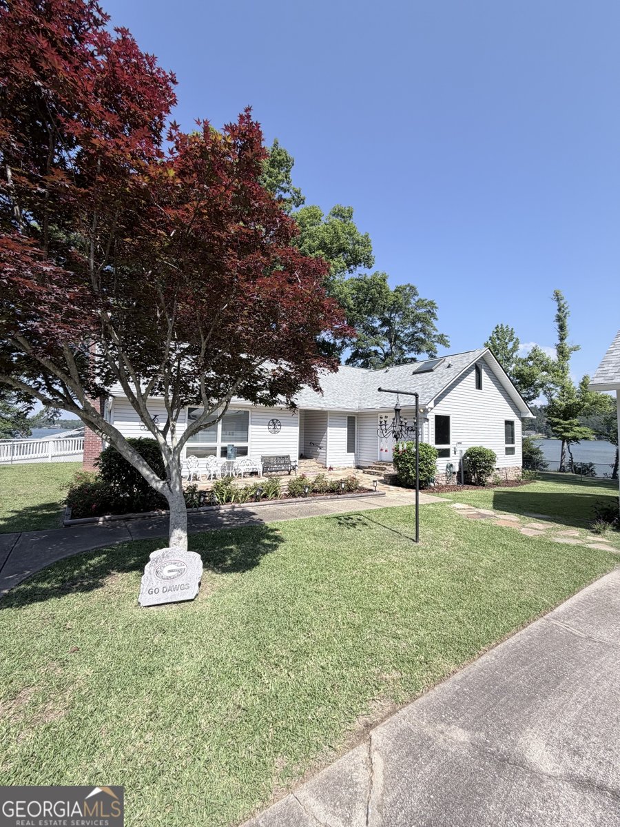 9489 Lee Rd 379 Valley - main photo