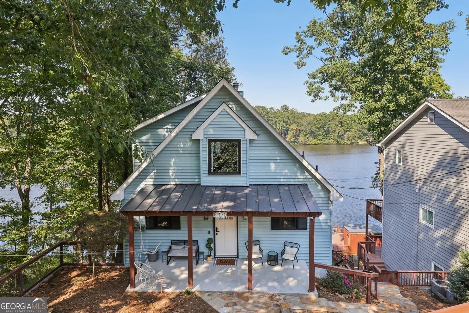 8470 Lake Drive Snellville - main photo