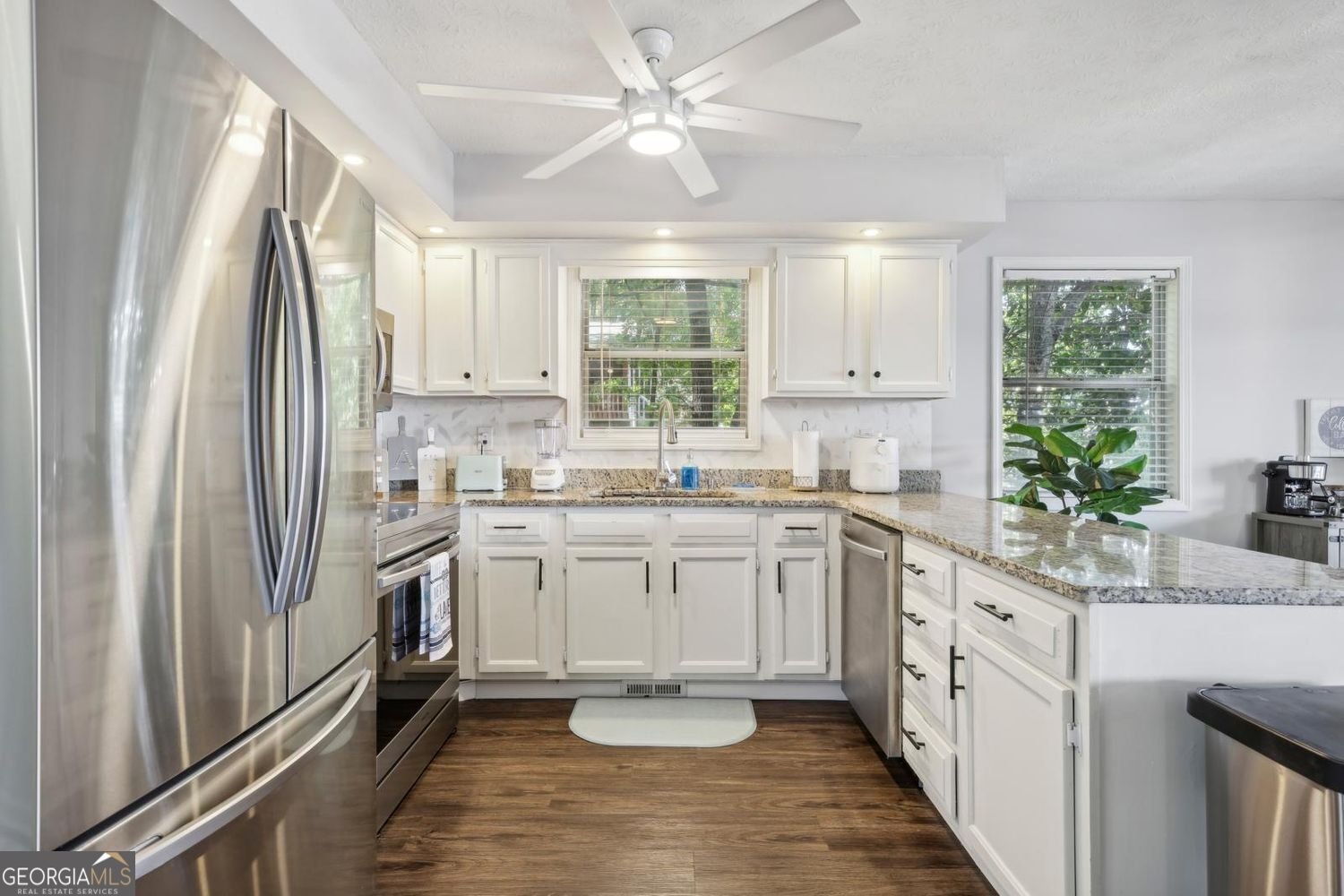 8470 Lake Drive Snellville - Photo 8