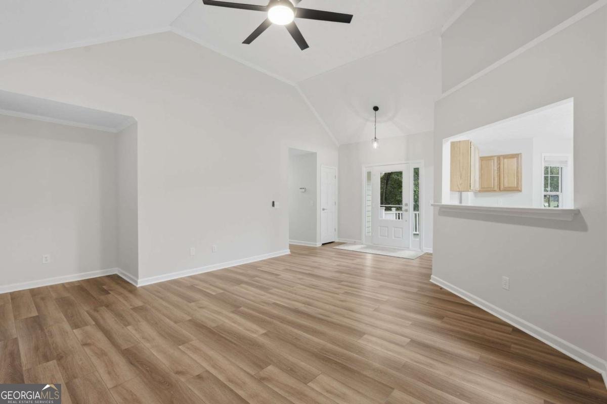 7035 Crossview Drive Cumming - Photo 11