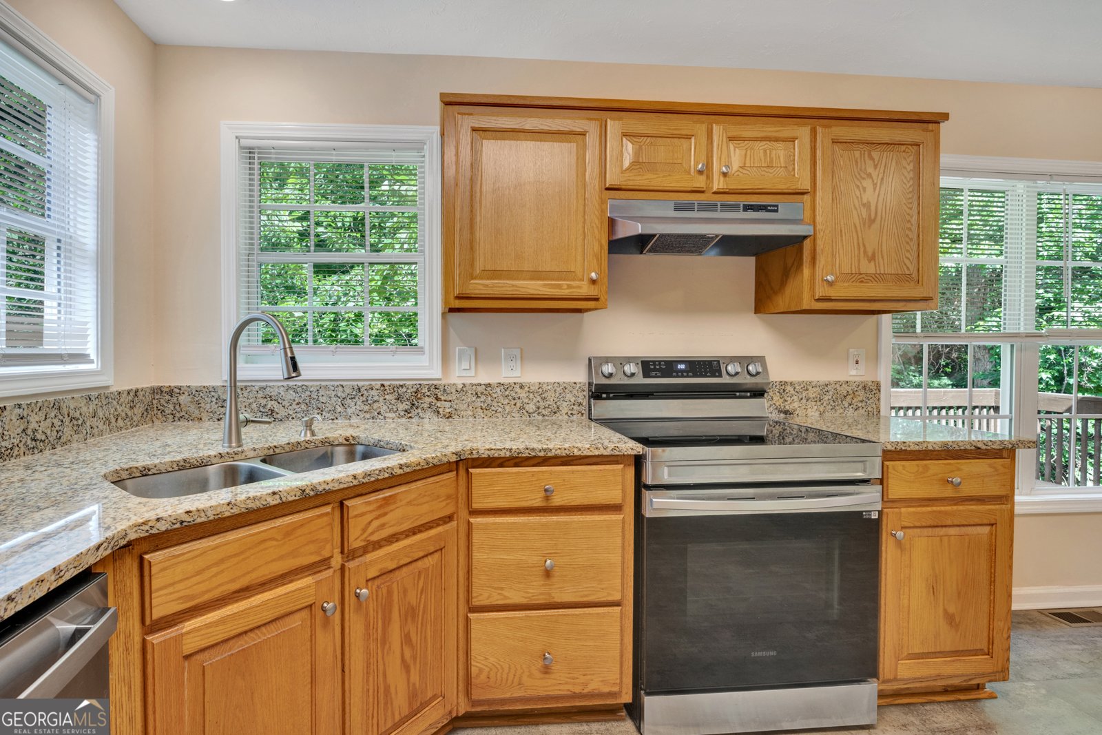 175 River North Court Covington - Photo 10