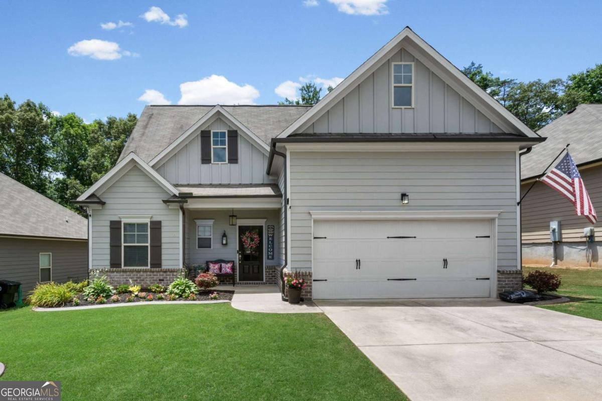 298 Gunier Circle Dawsonville - main photo