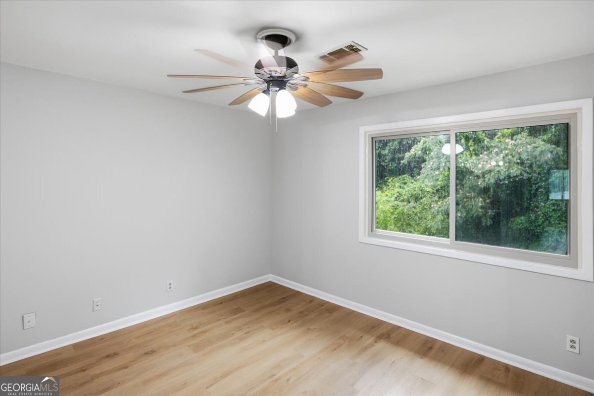 812 Willow Creek Drive Macon - Photo 11