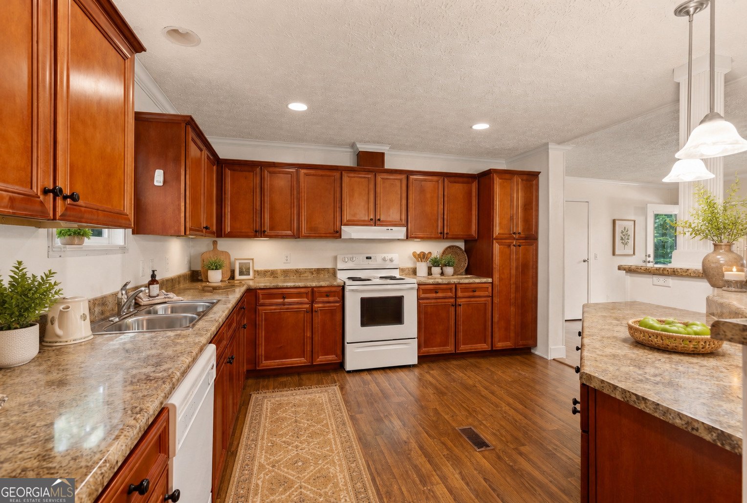 5512 Hemlock Court Lula - Photo 10