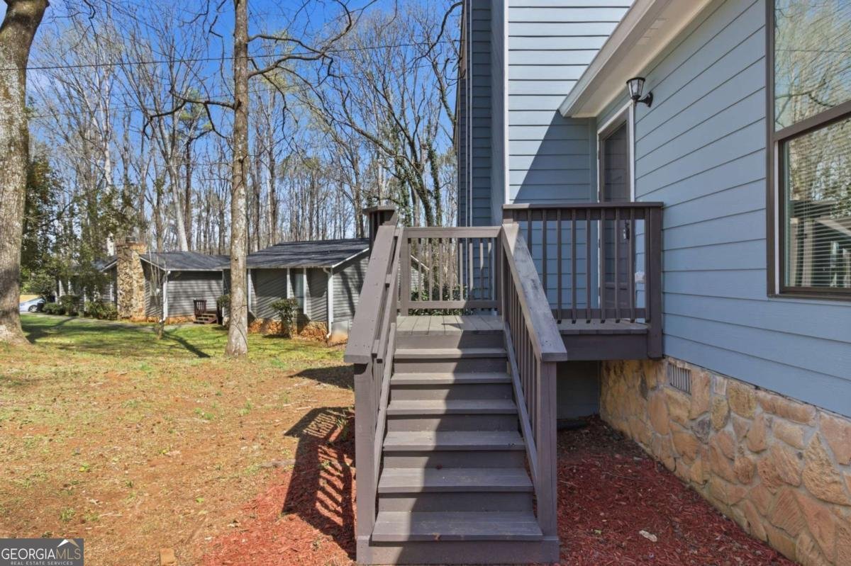 296 Firecrest Lane Lawrenceville - Photo 6