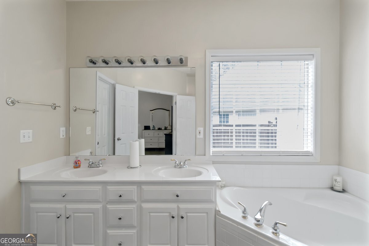 705 Trellis Court McDonough - Photo 19