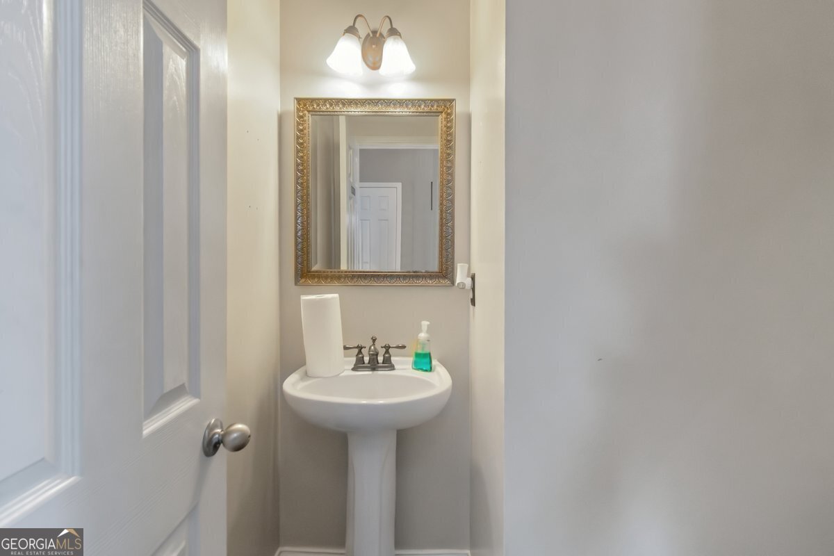 705 Trellis Court McDonough - Photo 36