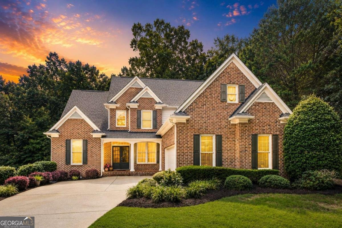 411 Glenhurst Trace Canton - main photo