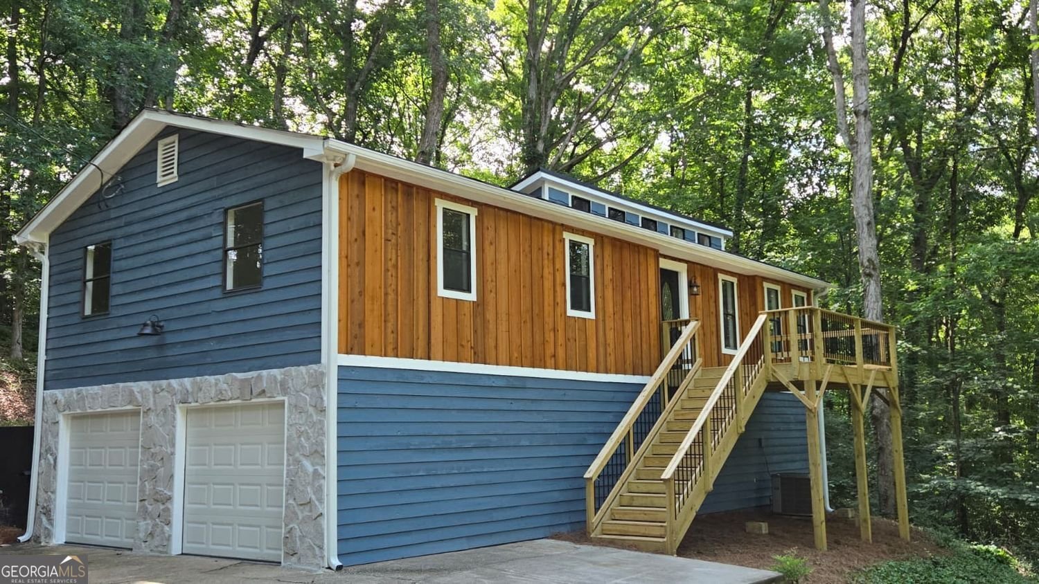 122 Little Brook Drive Woodstock - main photo