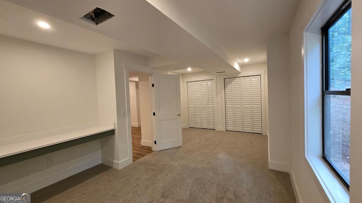 122 Little Brook Drive Woodstock - Photo 12