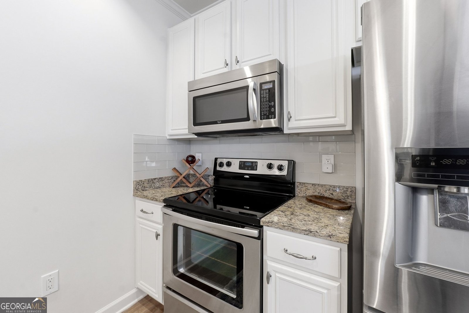 7265 Glisten Avenue Sandy Springs - Photo 12