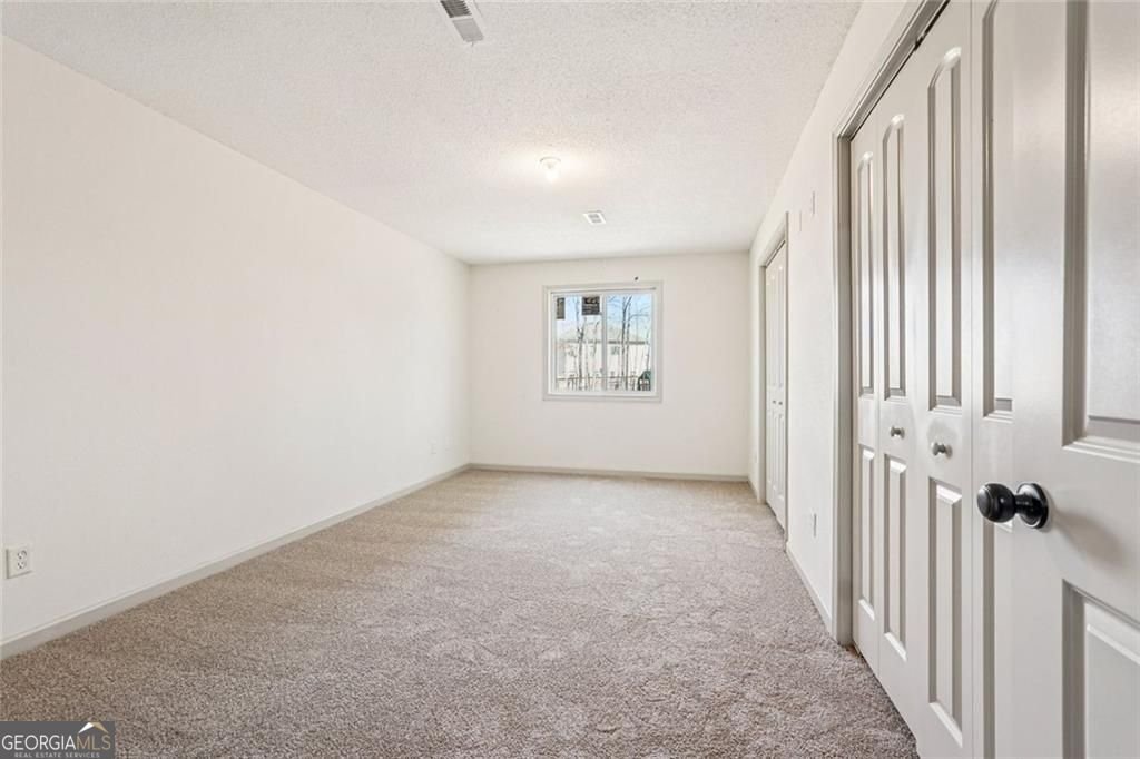 121 Woodland Manor Temple - Photo 37