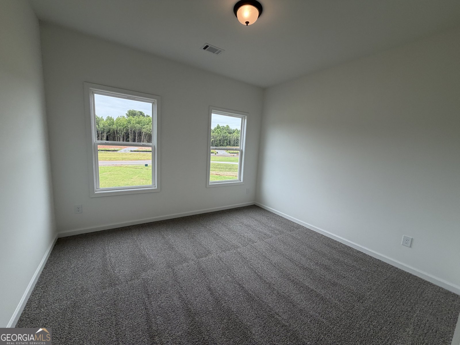 1319 Sycamore Circle Griffin - Photo 8
