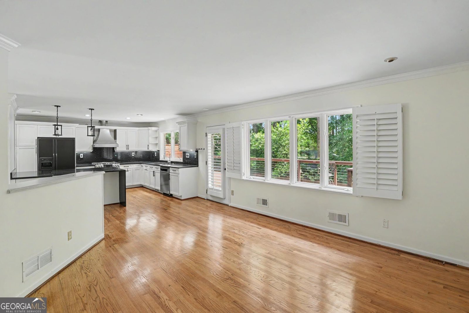 625 Patrick Place Sandy Springs - Photo 18