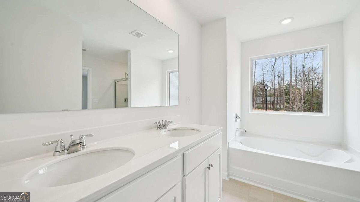 5477 Cypress Circle College Park - Photo 18