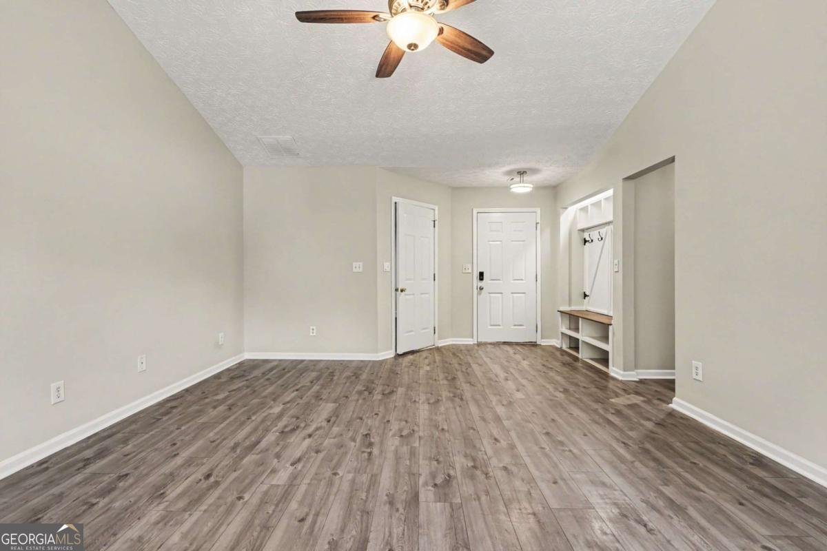 4408 Raptor Court Snellville - Photo 9