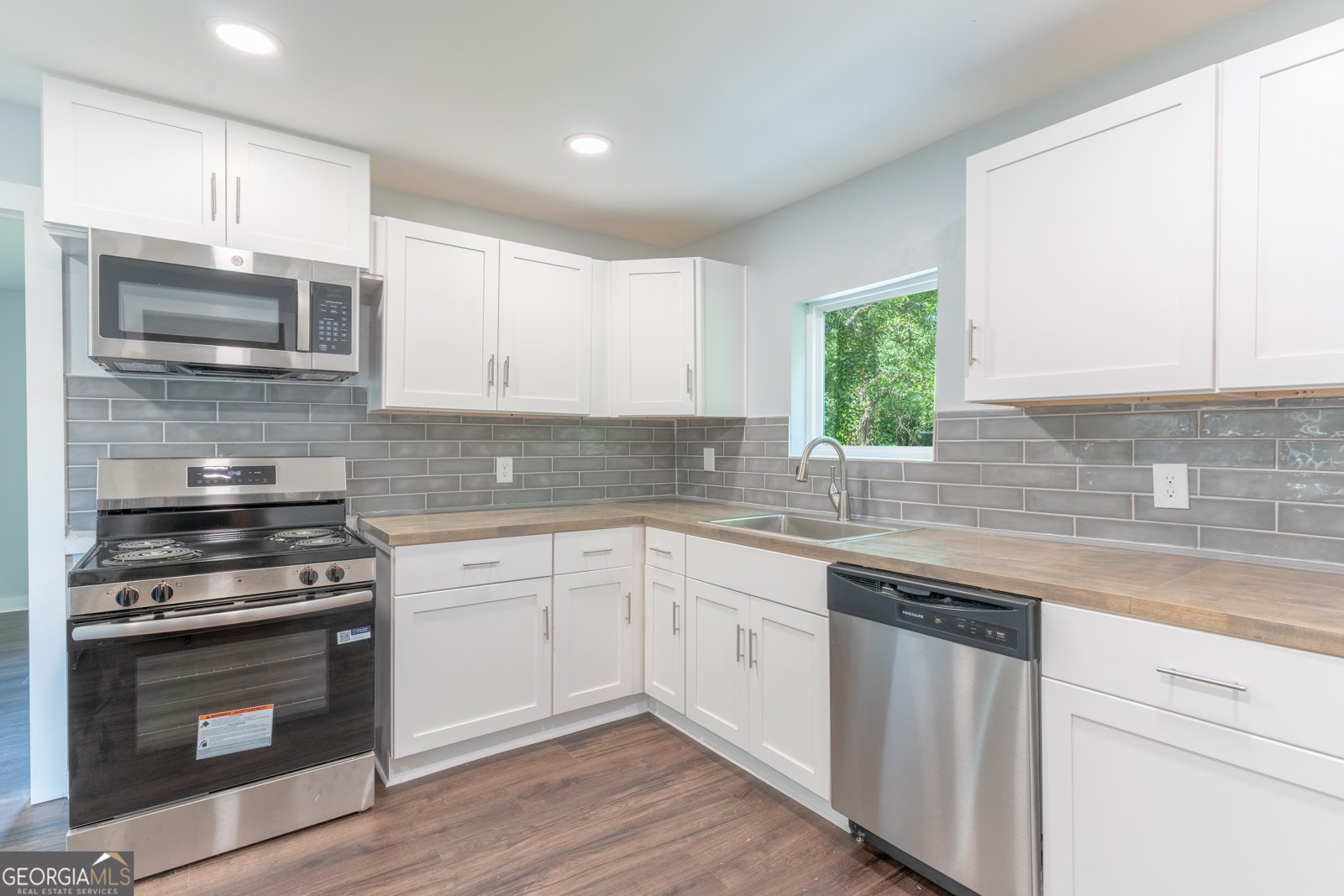 808 Davis Street Monroe - Photo 11