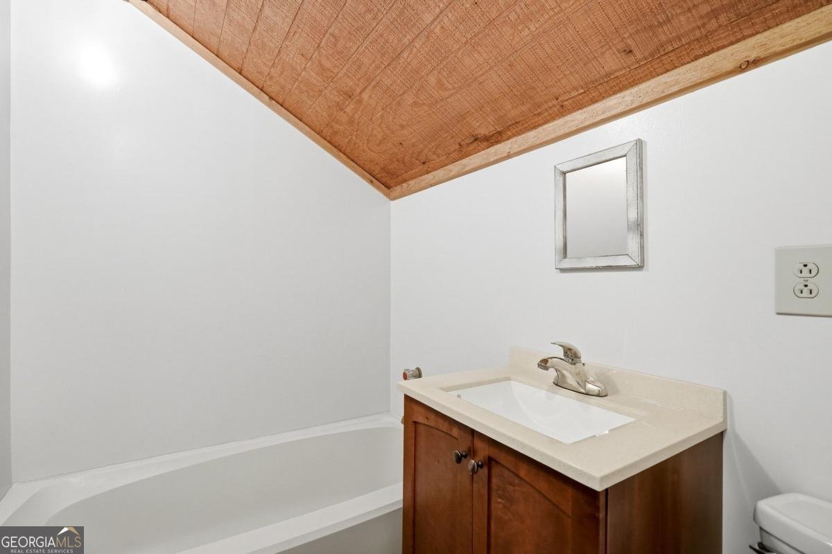135 Grogan Road White - Photo 20