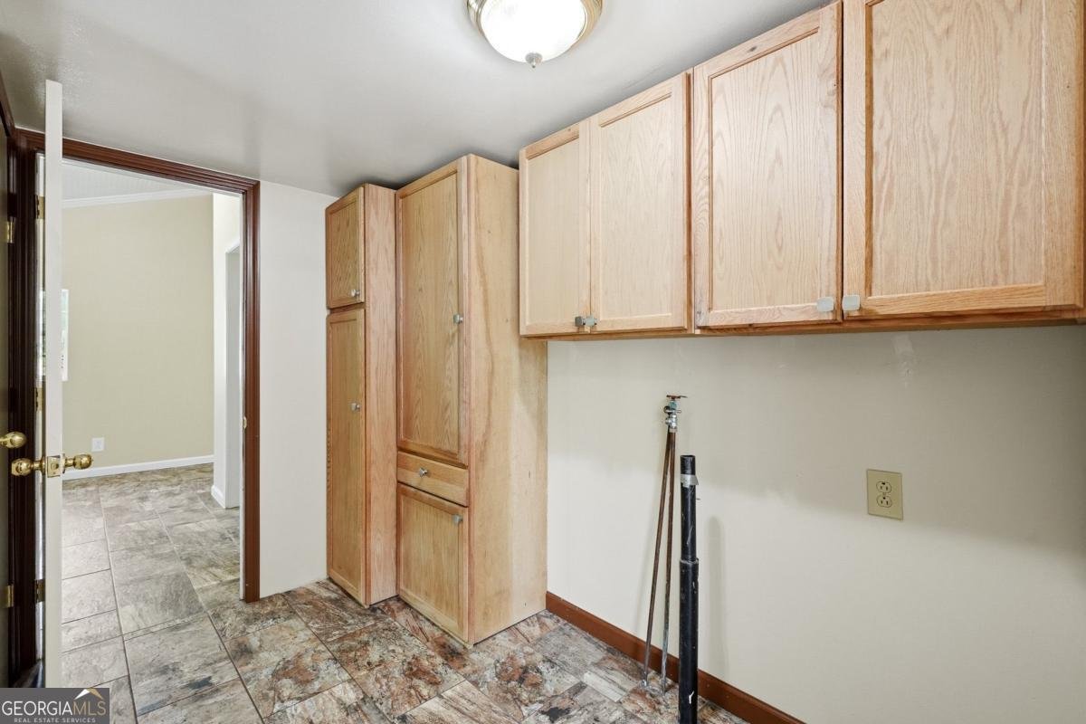 135 Grogan Road White - Photo 21