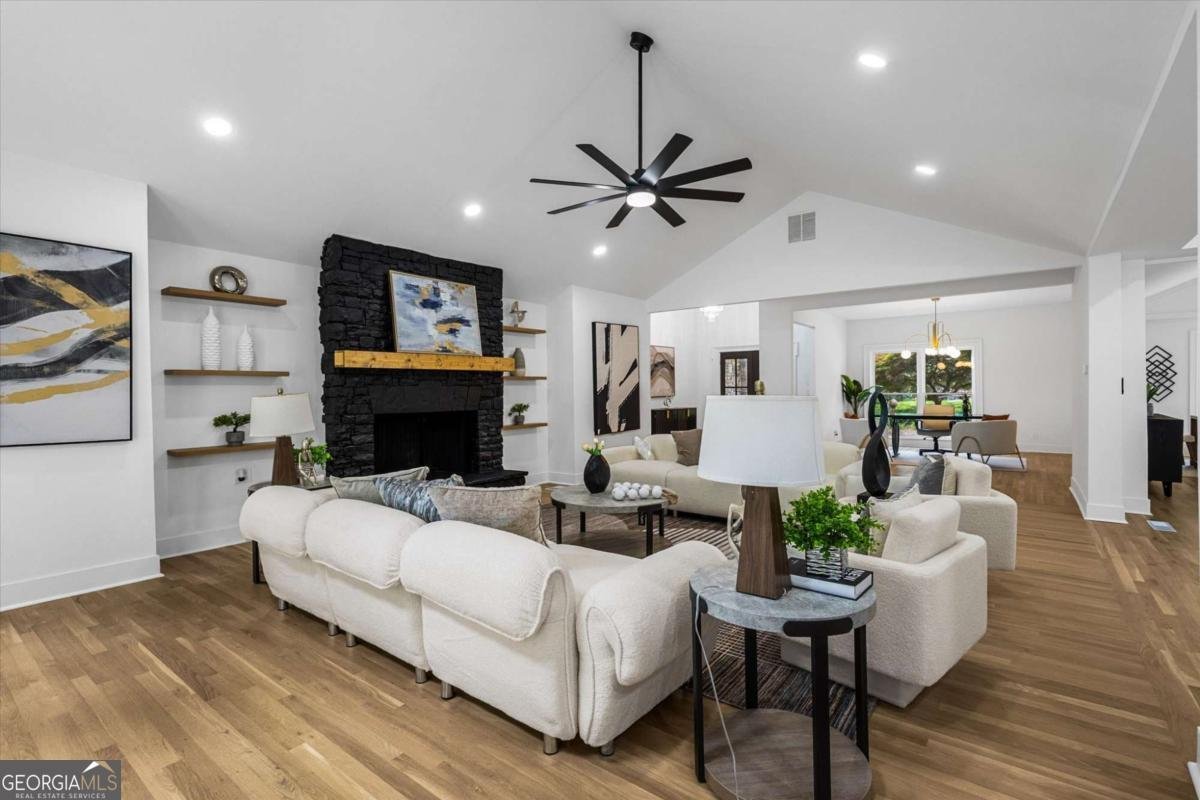 8920 Huntcliff Trce Atlanta - Photo 10