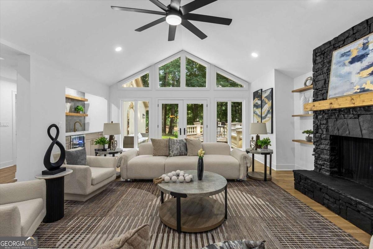 8920 Huntcliff Trce Atlanta - Photo 15