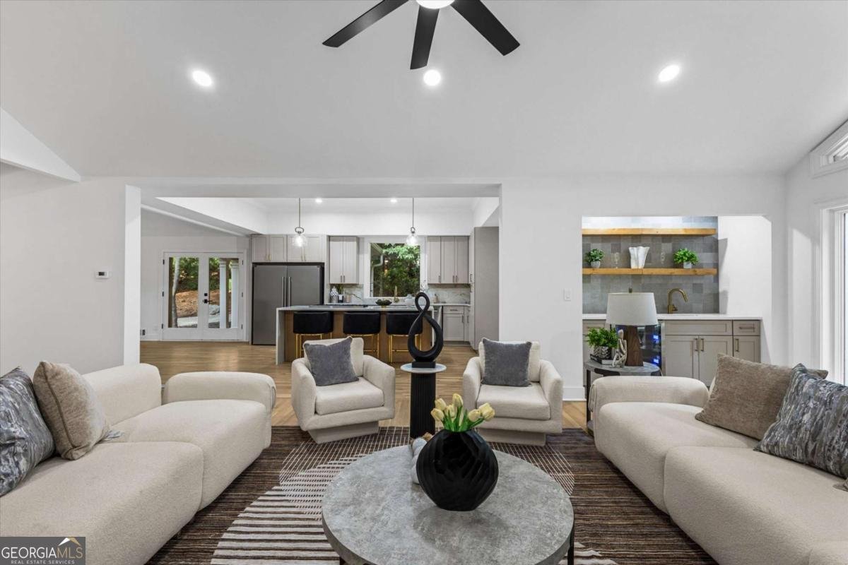 8920 Huntcliff Trce Atlanta - Photo 17