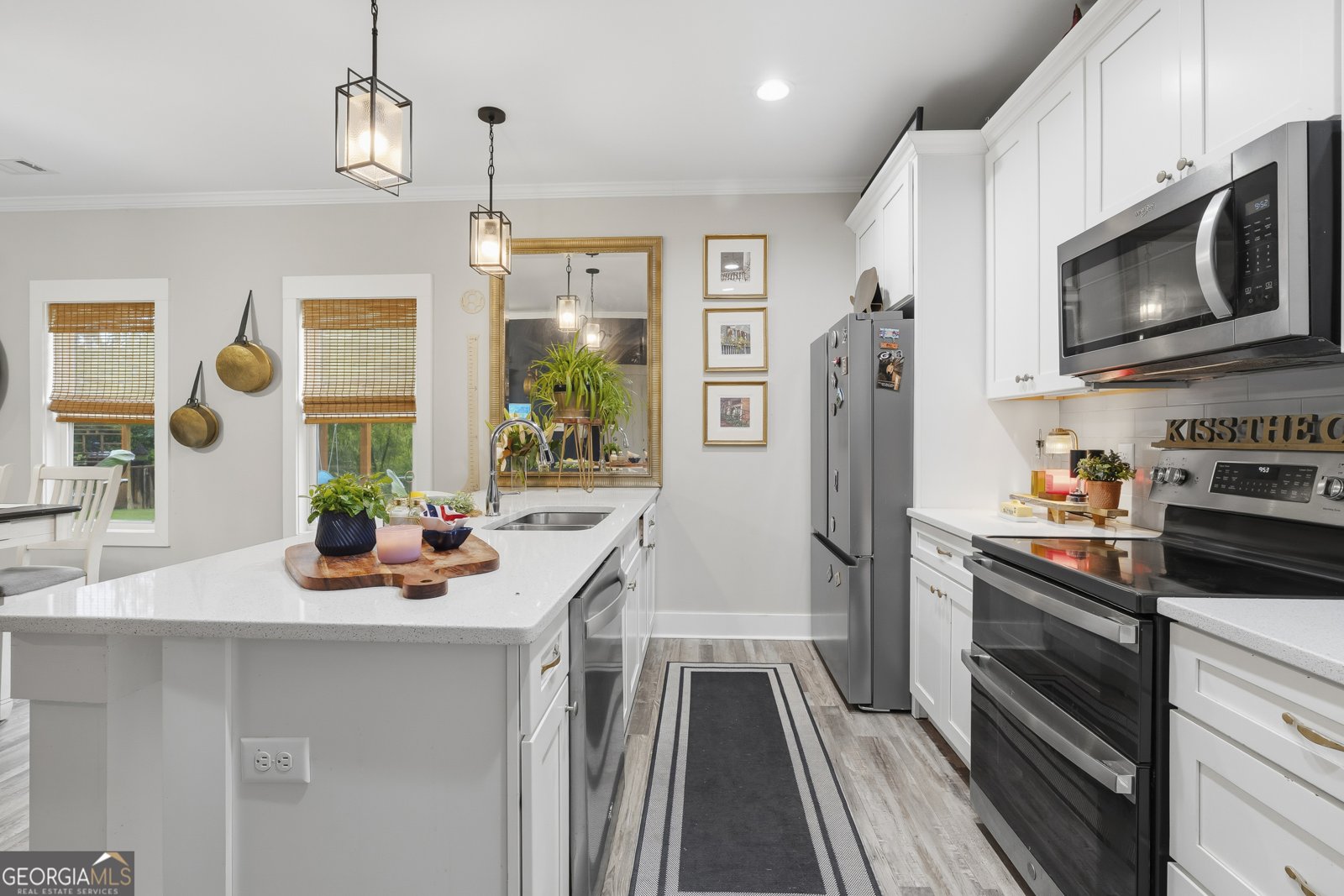221 Diamond Place Gray - Photo 17