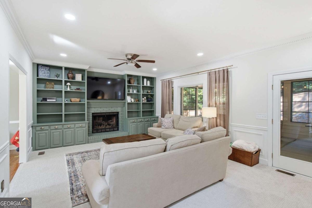 2031 Cliff Side Court Smyrna - Photo 10