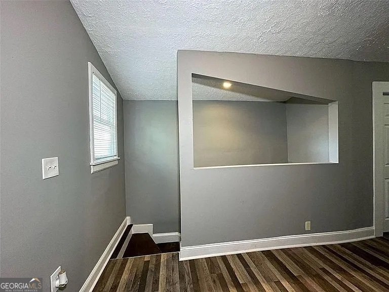 2963 Redwine Road East Point - Photo 32