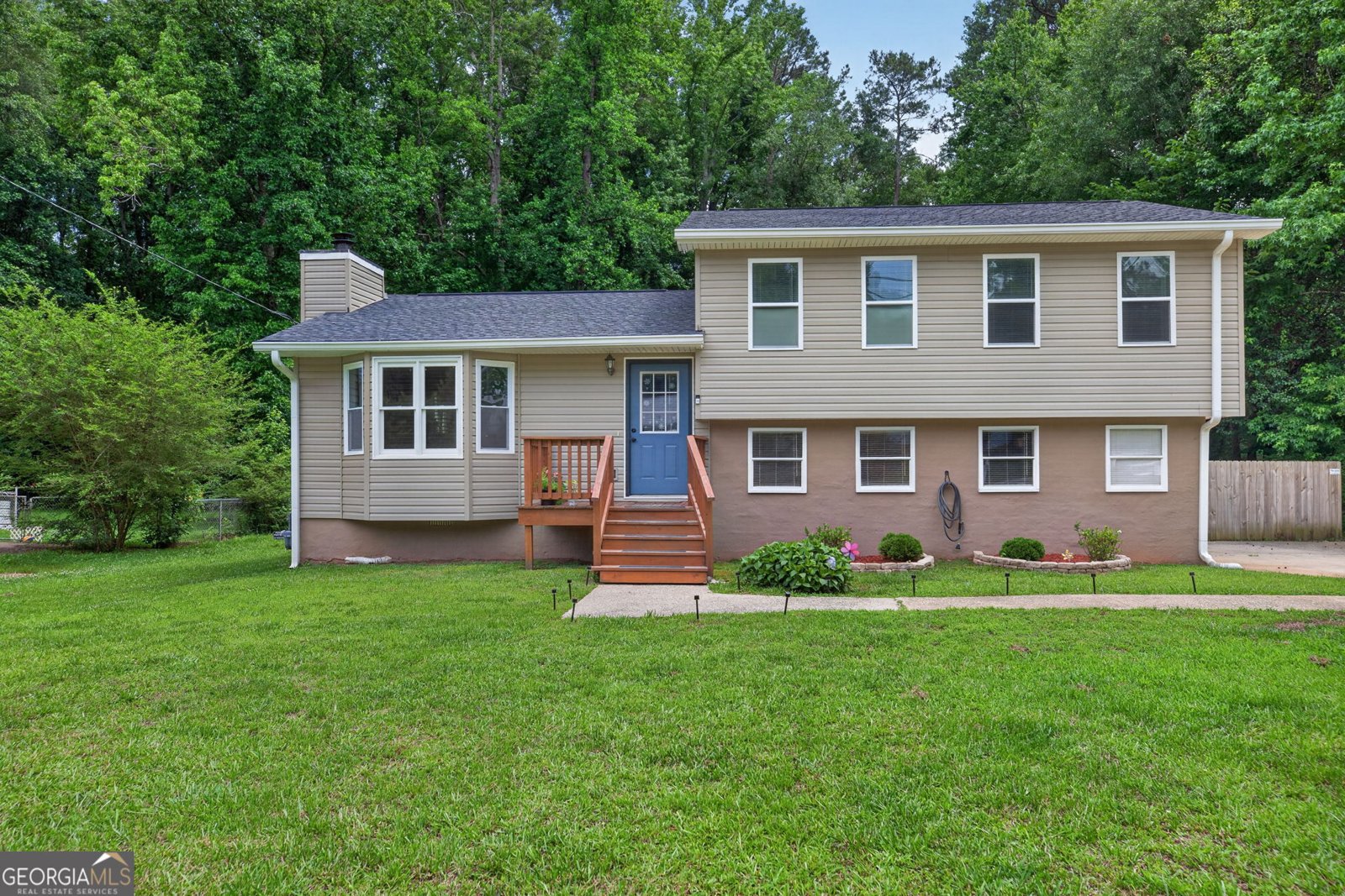 95 Meadowcliff Circle Carrollton - main photo