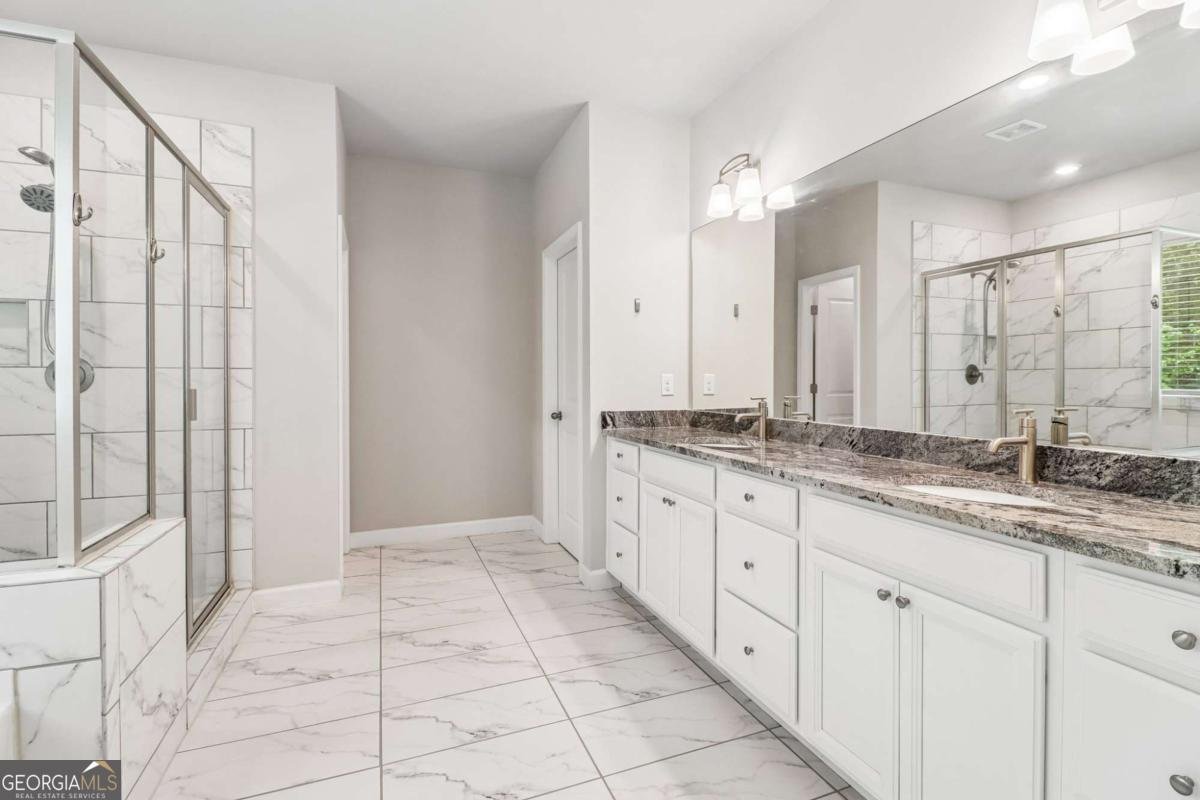 2360 Kate Moore Way Buford - Photo 40