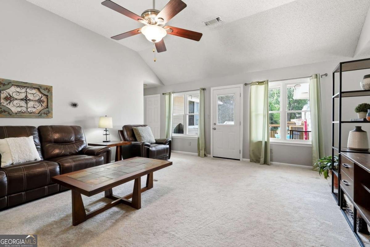 140 Greenmont Circle Alpharetta - Photo 11